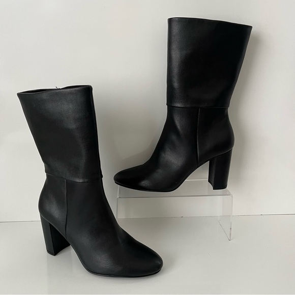 CHARLES DAVID Billow Faux Leather Pointed Toe Block Heeled Boot in Black NEW - Picture 3 of 14